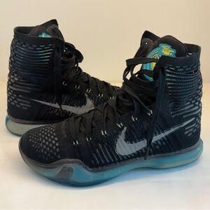 Kobe 10 ELITE “Commander” Men’s size 9 (used)